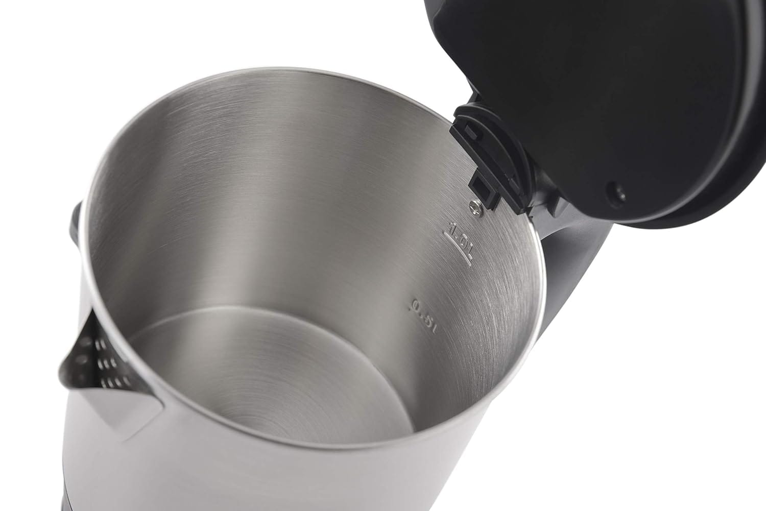 Usha 3710,1350W Electric Kettle??(1 L, silver with black) - Image 2