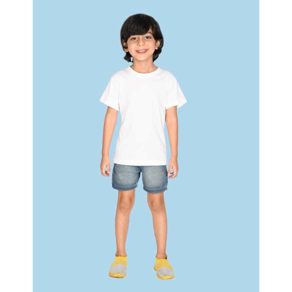 Boys Solid Half Sleeves White T-Shirt - Image 3