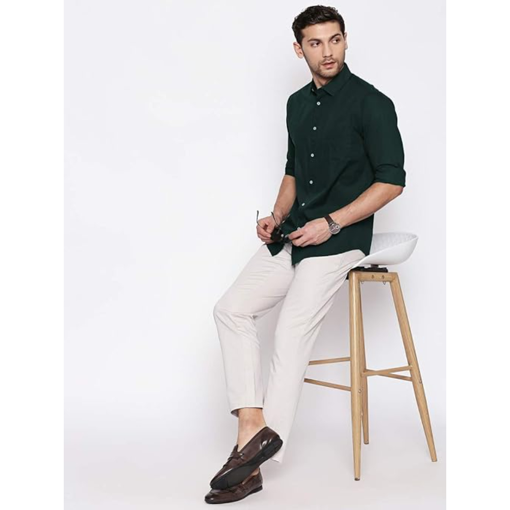 Men Solid Cotton Casual Bottle Green Shirt - Image 3