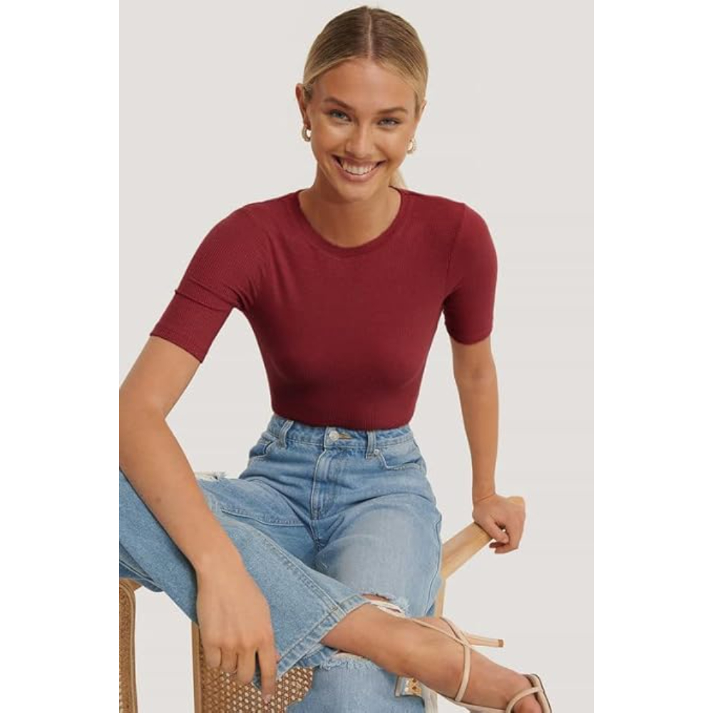 Women Round Neck Solid Maroon Top - Image 3